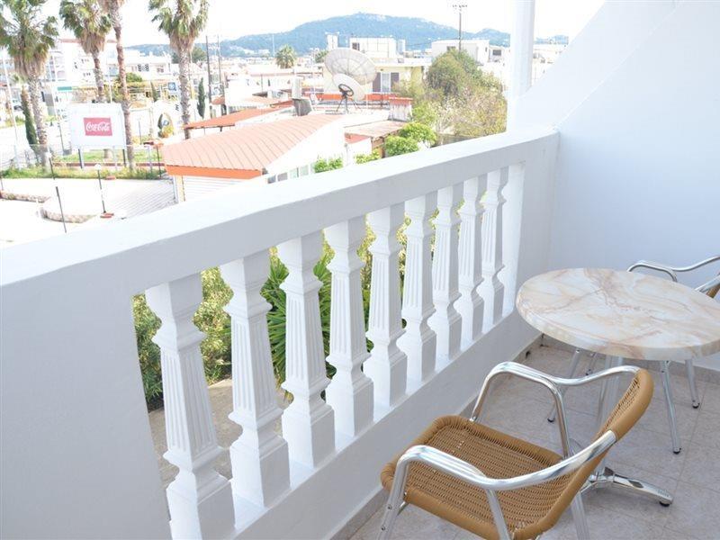 Iatridis Studios Faliraki (Adults Only) Eksteriør billede